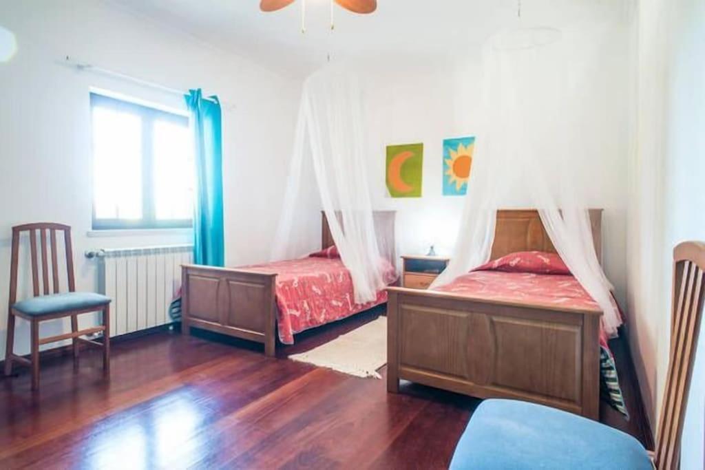 Quinta Do Alto Dos Pinheiros Villa Sao Joao da Ribeira Luaran gambar